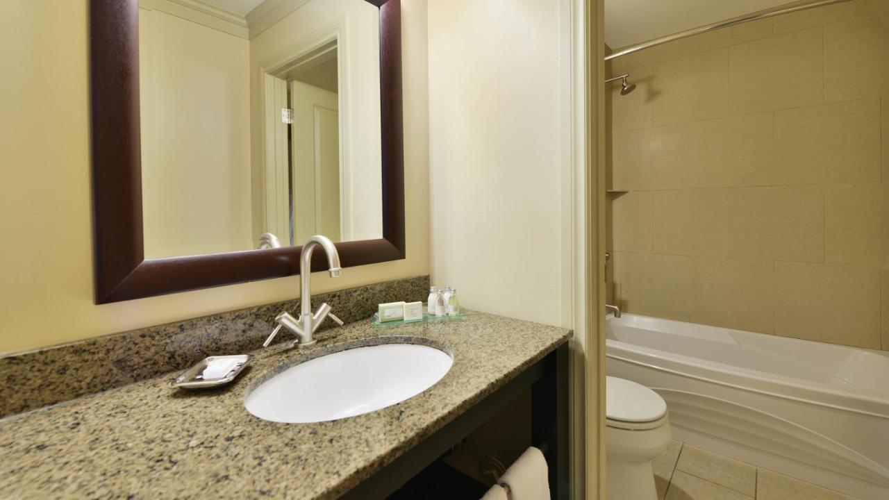 Prestige Beach House, Worldhotels Crafted Kelowna Eksteriør bilde